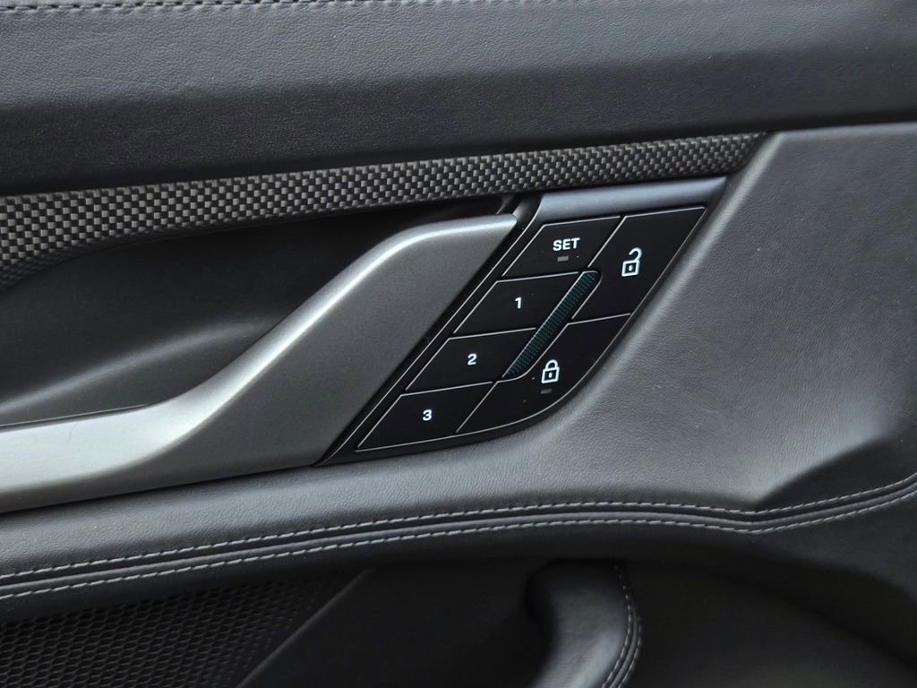 Used 2022 Porsche Taycan Turbo S w/ Premium Package image 14