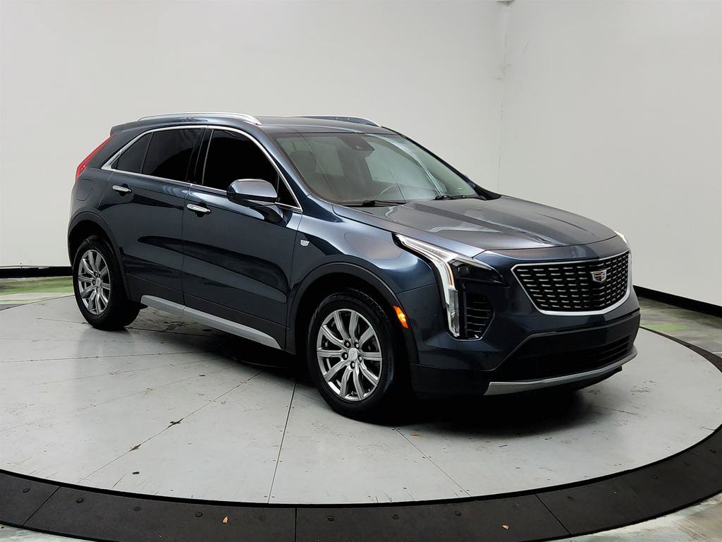 Used 2019 Cadillac XT4 Premium Luxury w/ Cold Weather Package FWD image 3