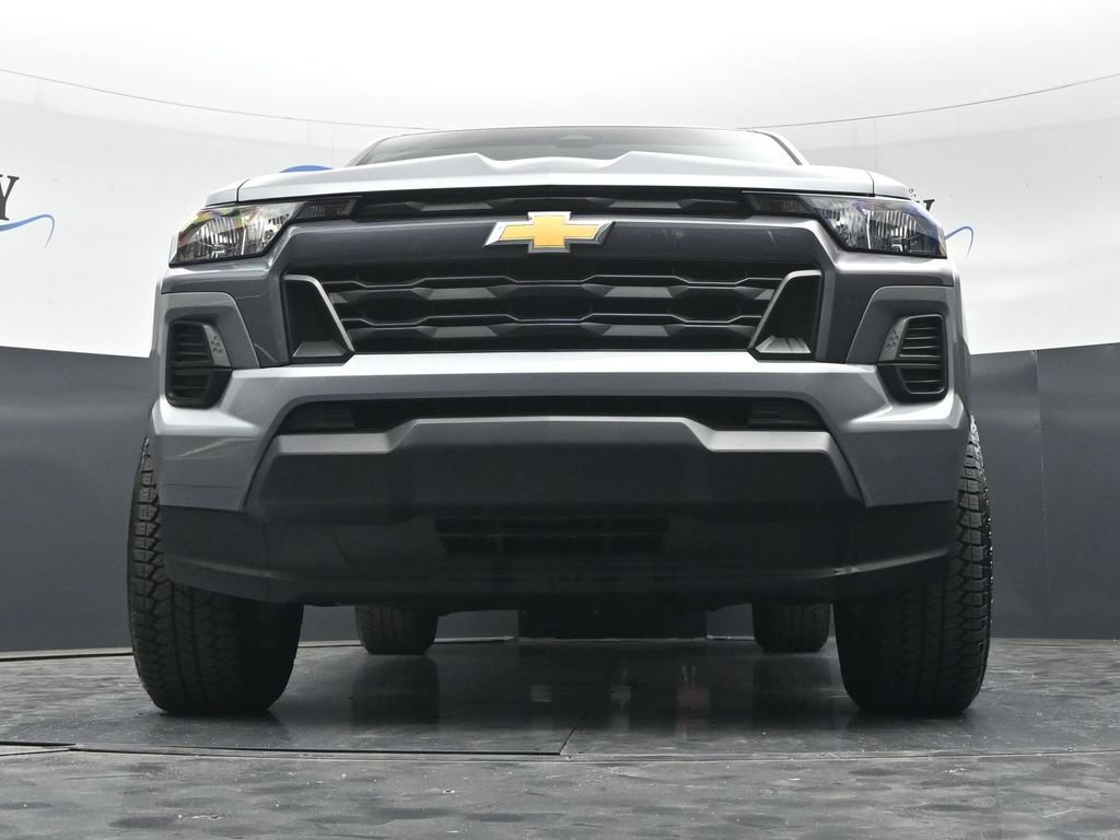 Used 2025 Chevrolet Colorado LT w/ Advanced Trailering Package RWD image 30