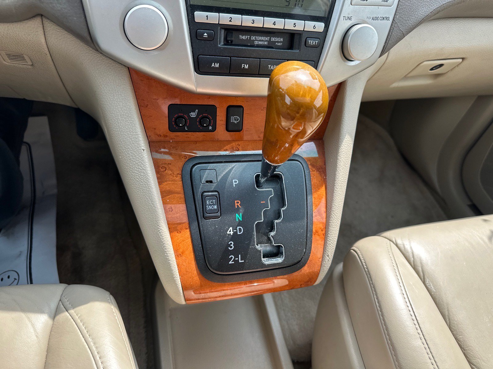 Used 2004 Lexus RX 330 AWD image 27