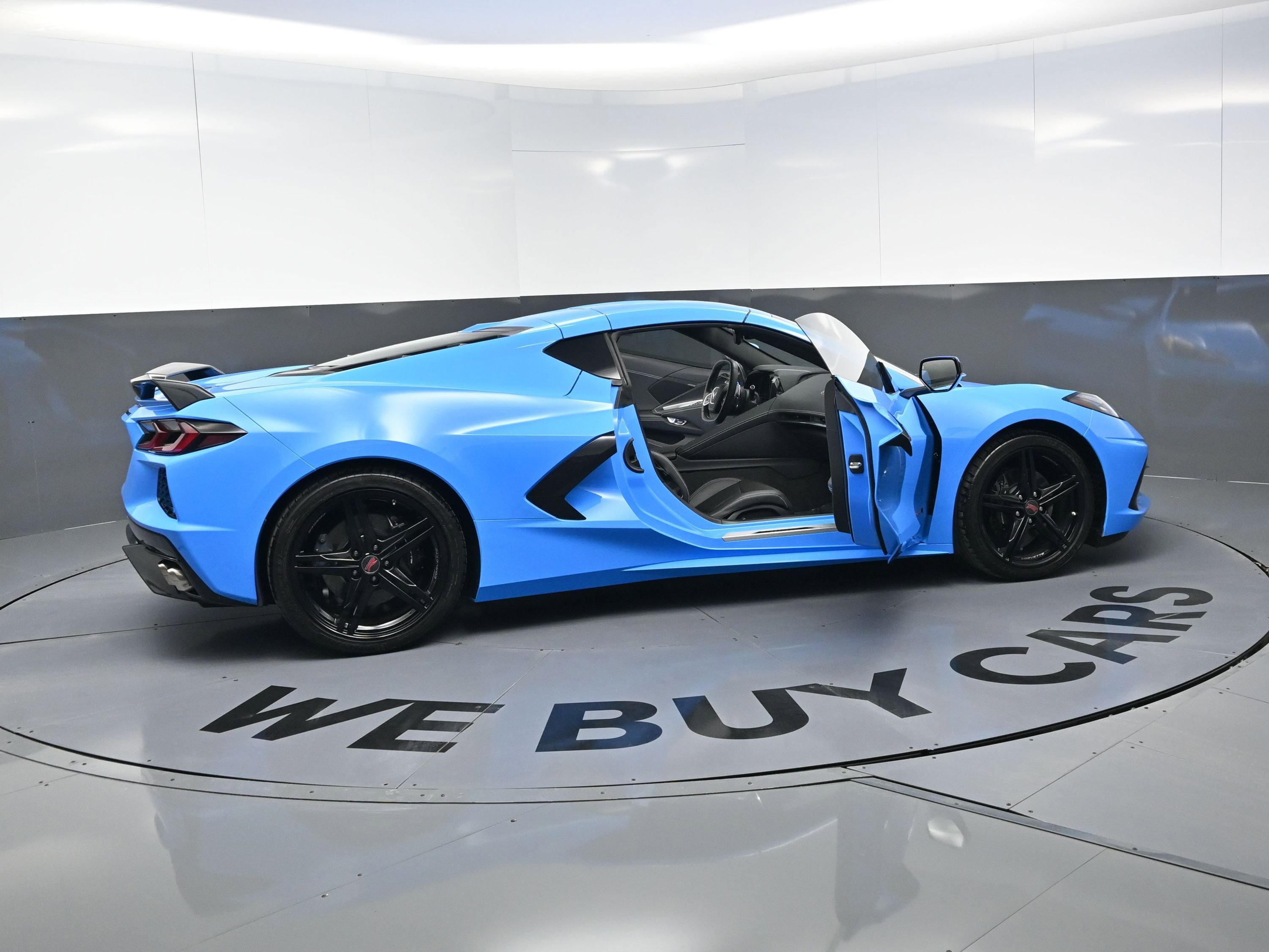 Certified 2025 Chevrolet Corvette Stingray Coupe w/ 1LT image 26