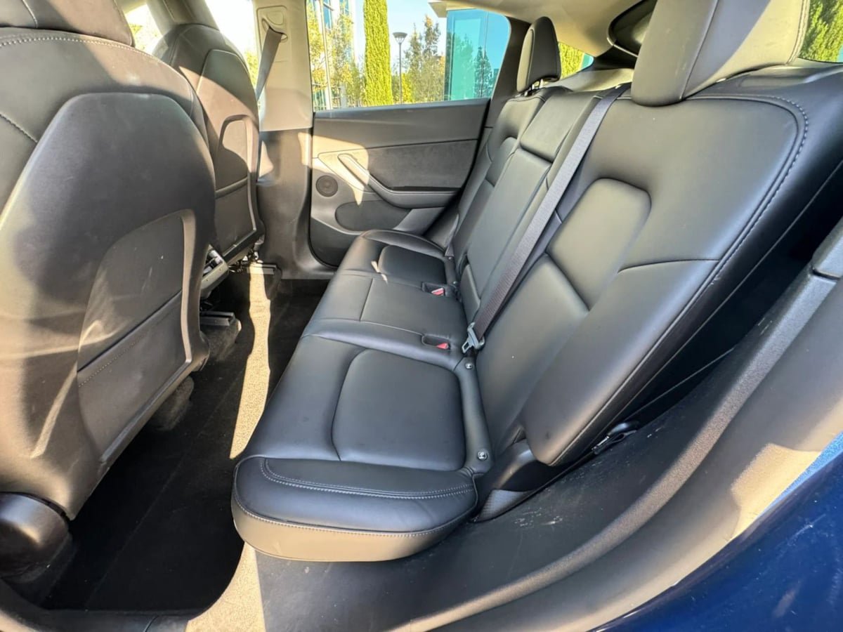 Used 2023 Tesla Model Y Long Range AWD/4WD image 12