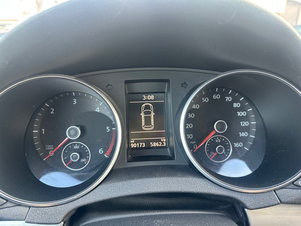 Used 2013 Volkswagen Golf TDI image 15