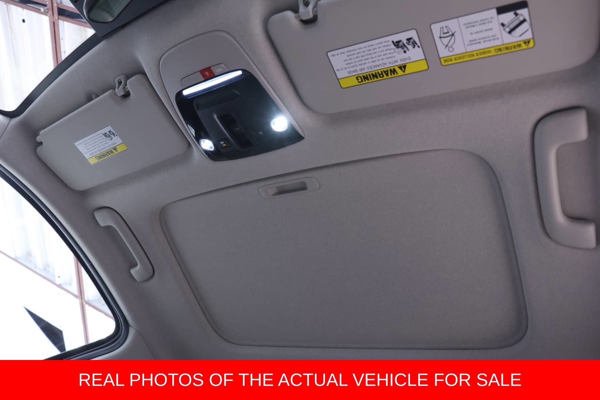 Used 2023 Kia Niro EX Touring image 16