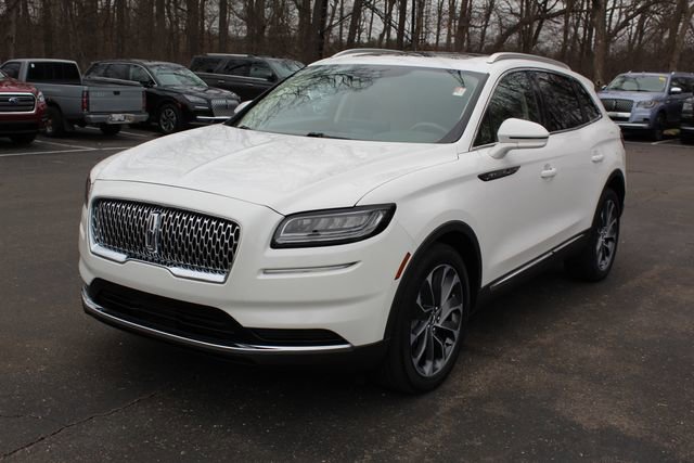 Certified 2023 Lincoln Nautilus Reserve image 9