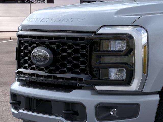 New 2026 Ford F250 Lariat w/ Black Appearance Package AWD/4WD image 17