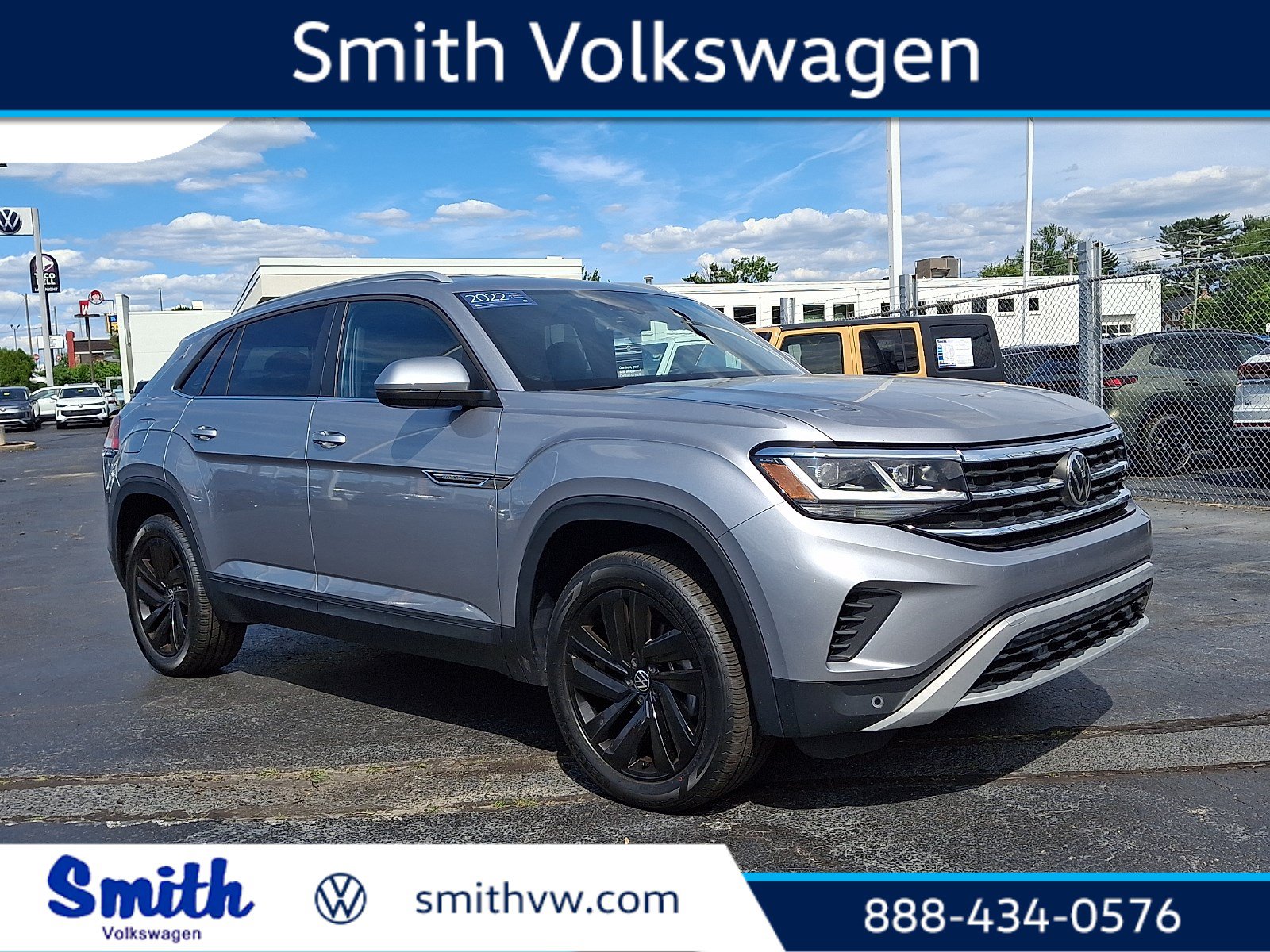 Certified 2022 Volkswagen Atlas Cross Sport SE w/ Black Wheel Package AWD/4WD image 1