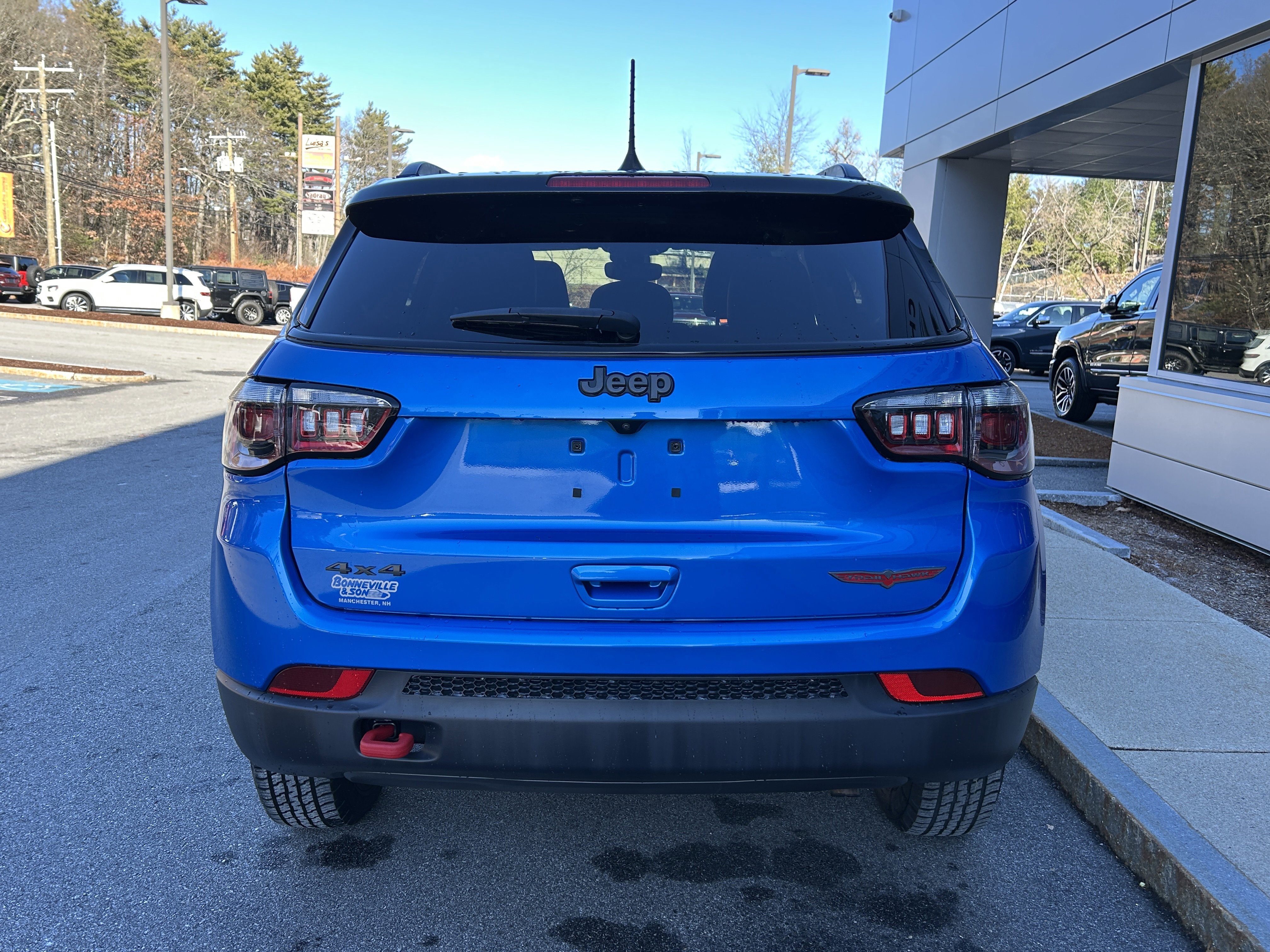 Certified 2022 Jeep Compass Trailhawk w/ Trailhawk Convenience Group AWD/4WD image 7