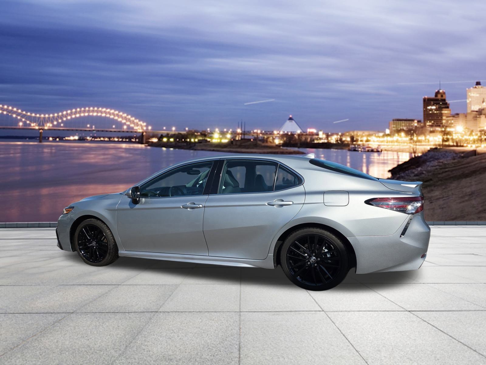 Used 2024 Toyota Camry XSE image 3