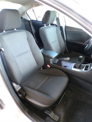 Used 2011 MAZDA MAZDA3 i Touring FWD image 22