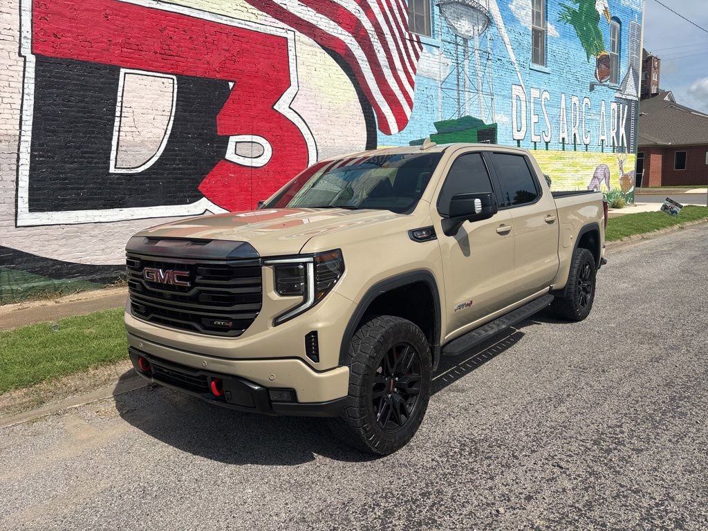 Used 2022 GMC Sierra 1500 AT4 w/ AT4 Premium Package AWD/4WD image 2
