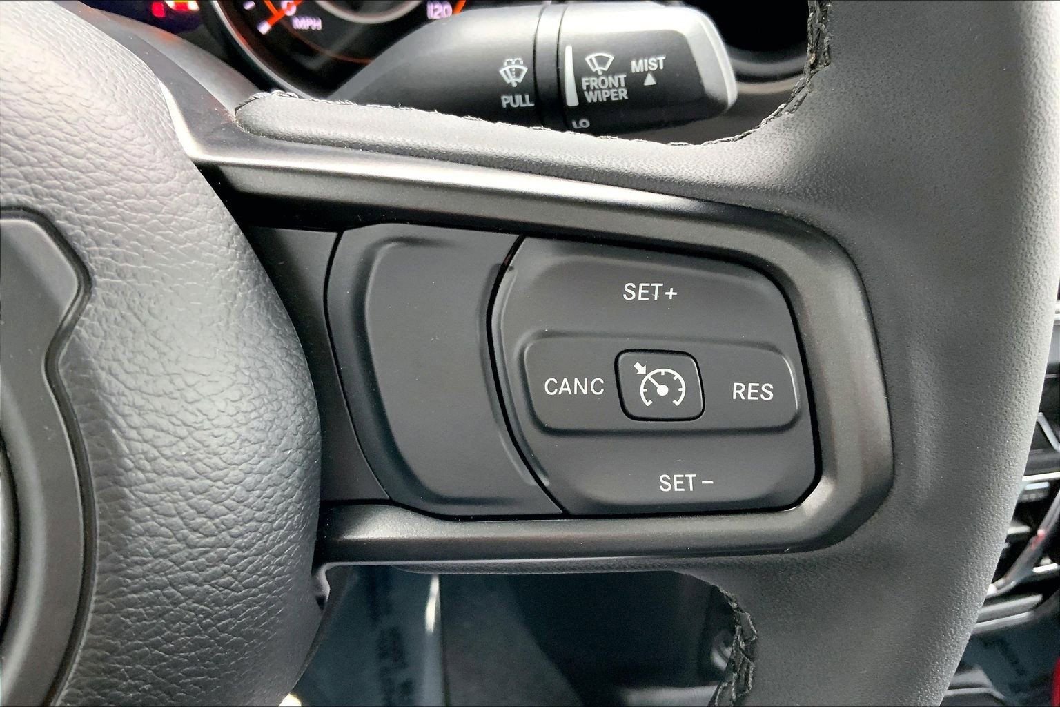 Certified 2023 Jeep Gladiator Willys image 20