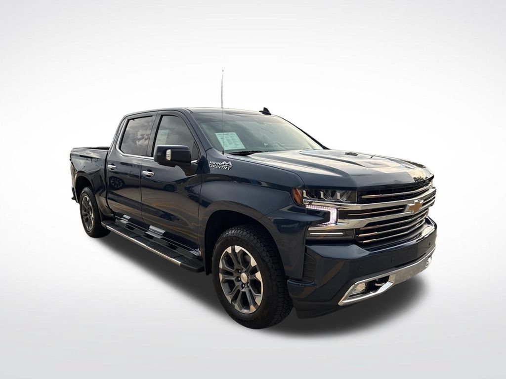 Used 2021 Chevrolet Silverado 1500 High Country w/ Technology Package AWD/4WD image 3