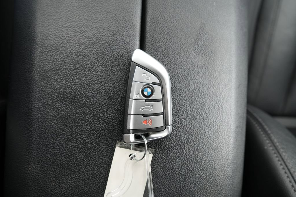 Used 2021 BMW X7 xDrive40i w/ Premium Package AWD/4WD image 57