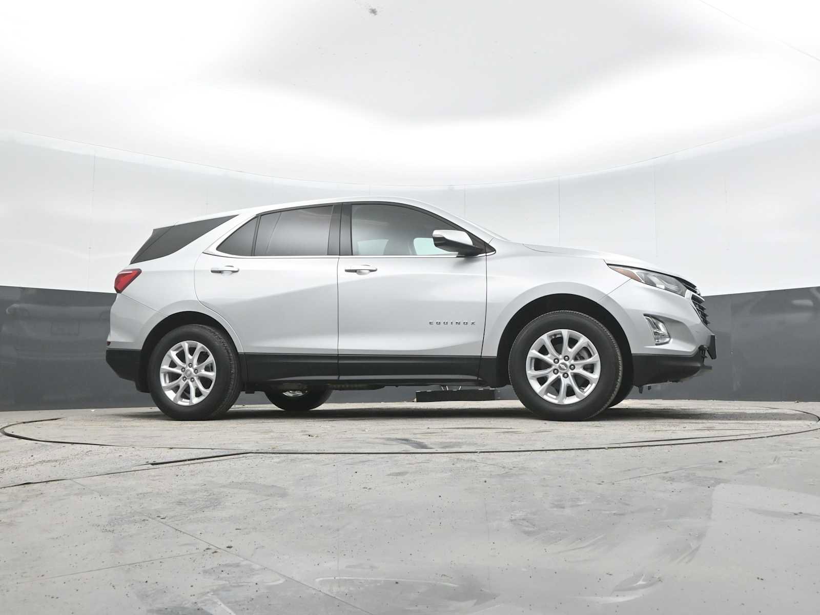 Used 2019 Chevrolet Equinox LT AWD/4WD image 28