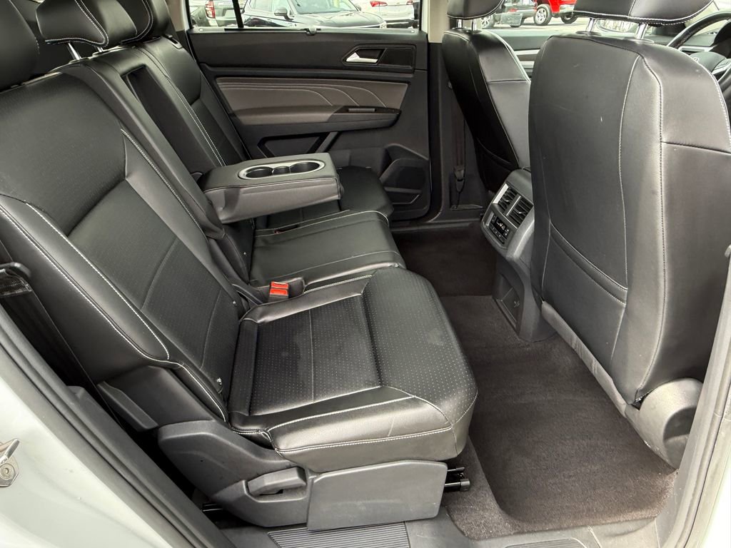 Used 2022 Volkswagen Atlas SE image 12