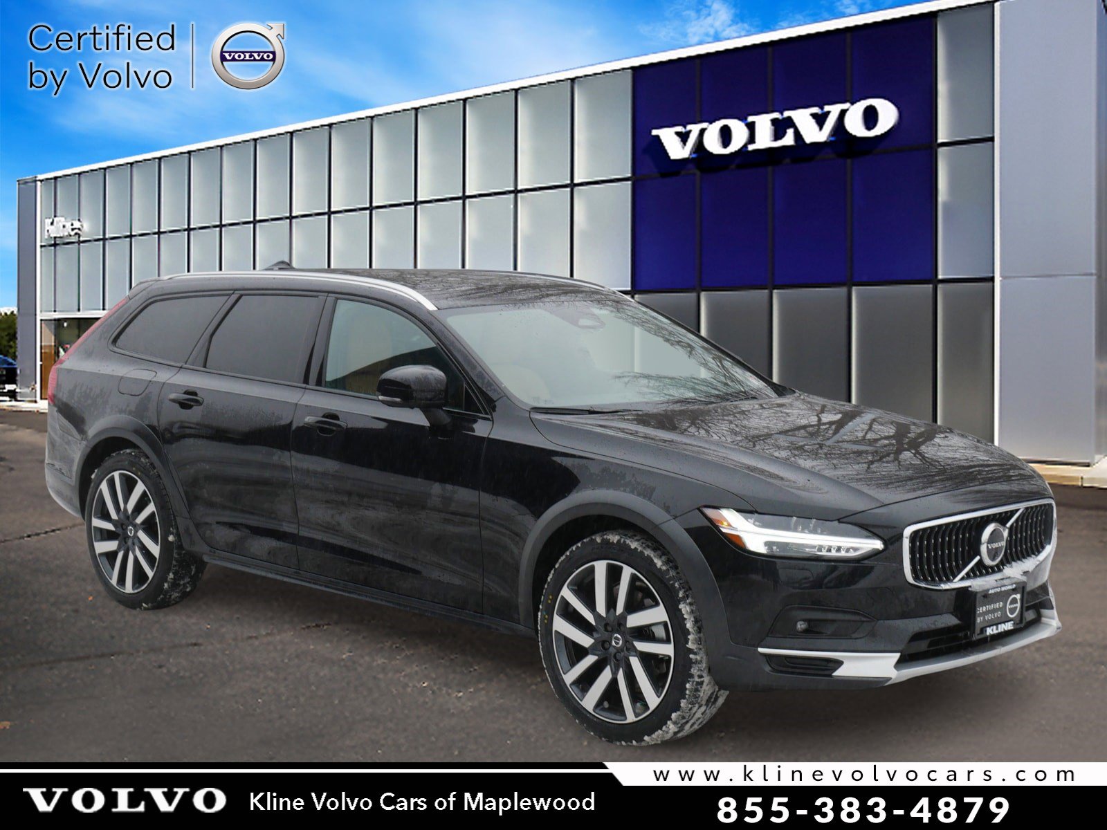 Certified 2024 Volvo V90 B6 Cross Country Ultimate w/ Protection Package Premier image 1