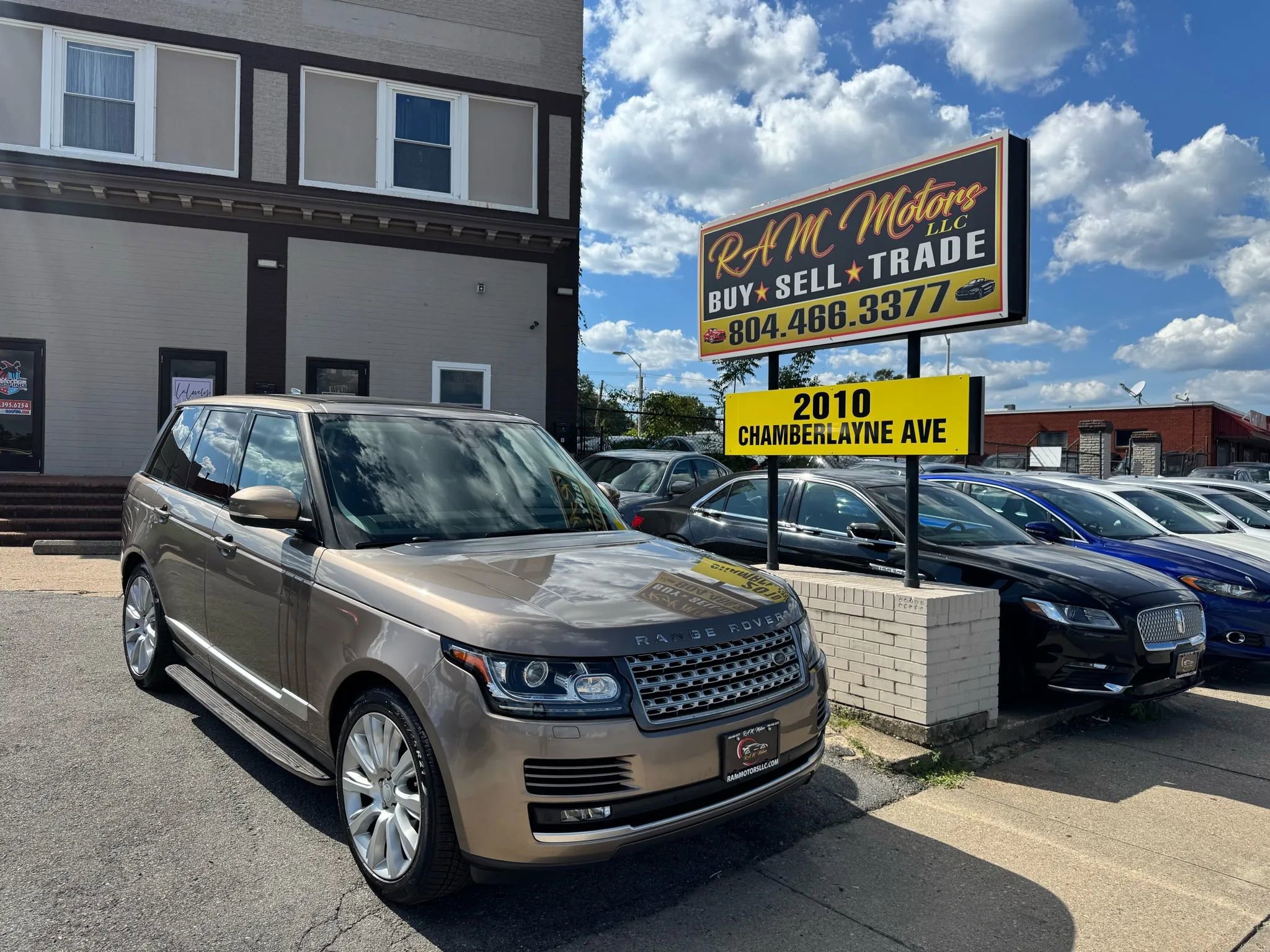 Used 2017 Land Rover Range Rover Supercharged image 1