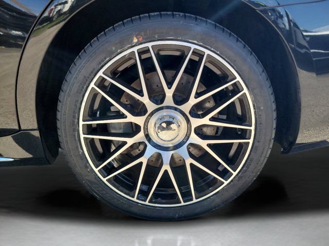 Used 2022 Mercedes-Benz S 580 4MATIC Sedan w/ AMG Line Package image 13