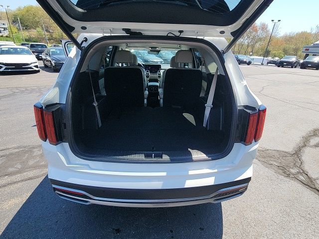Used 2023 Kia Sorento SX Prestige AWD/4WD image 11