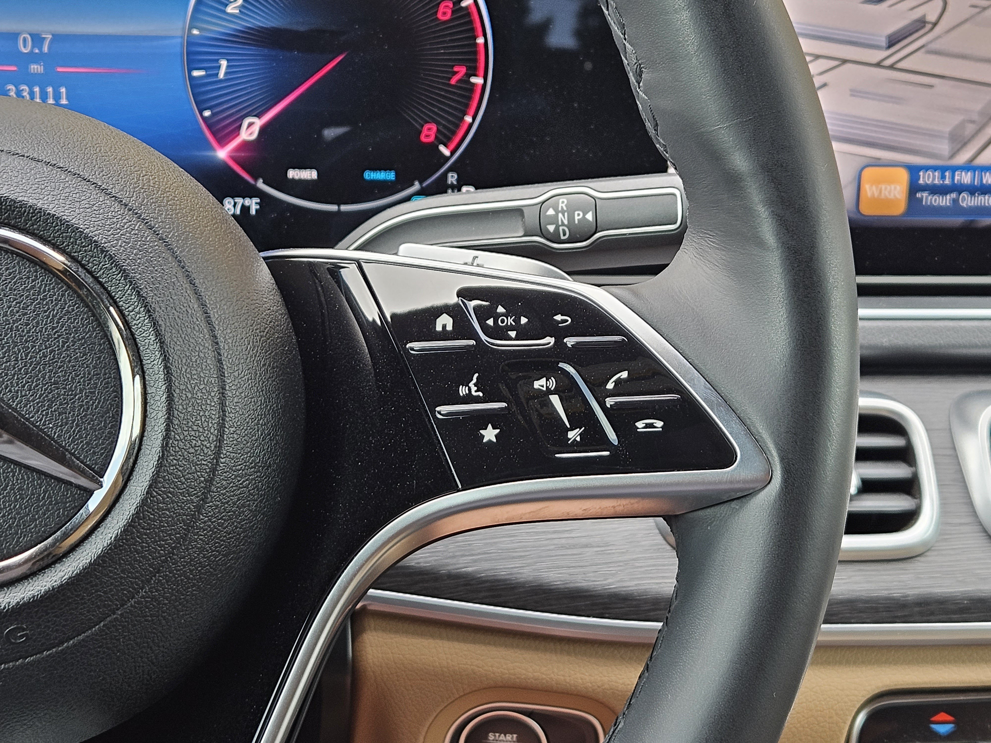 Certified 2024 Mercedes-Benz GLS 450 4MATIC image 26
