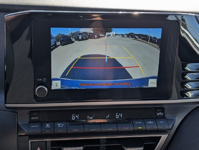 Used 2026 Toyota Camry LE FWD image 17