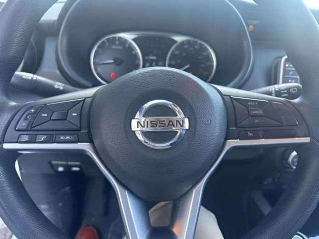 Used 2021 Nissan Kicks S image 9