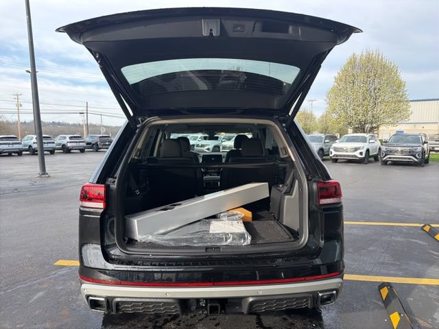 New 2026 Volkswagen Atlas Peak Edition AWD/4WD image 13