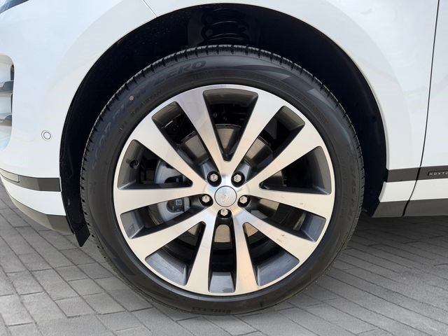 New 2026 Land Rover Range Rover Evoque Hoxton AWD/4WD image 9