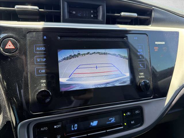Used 2017 Toyota Corolla LE w/ Carpet Mat Package (TMS) FWD image 18