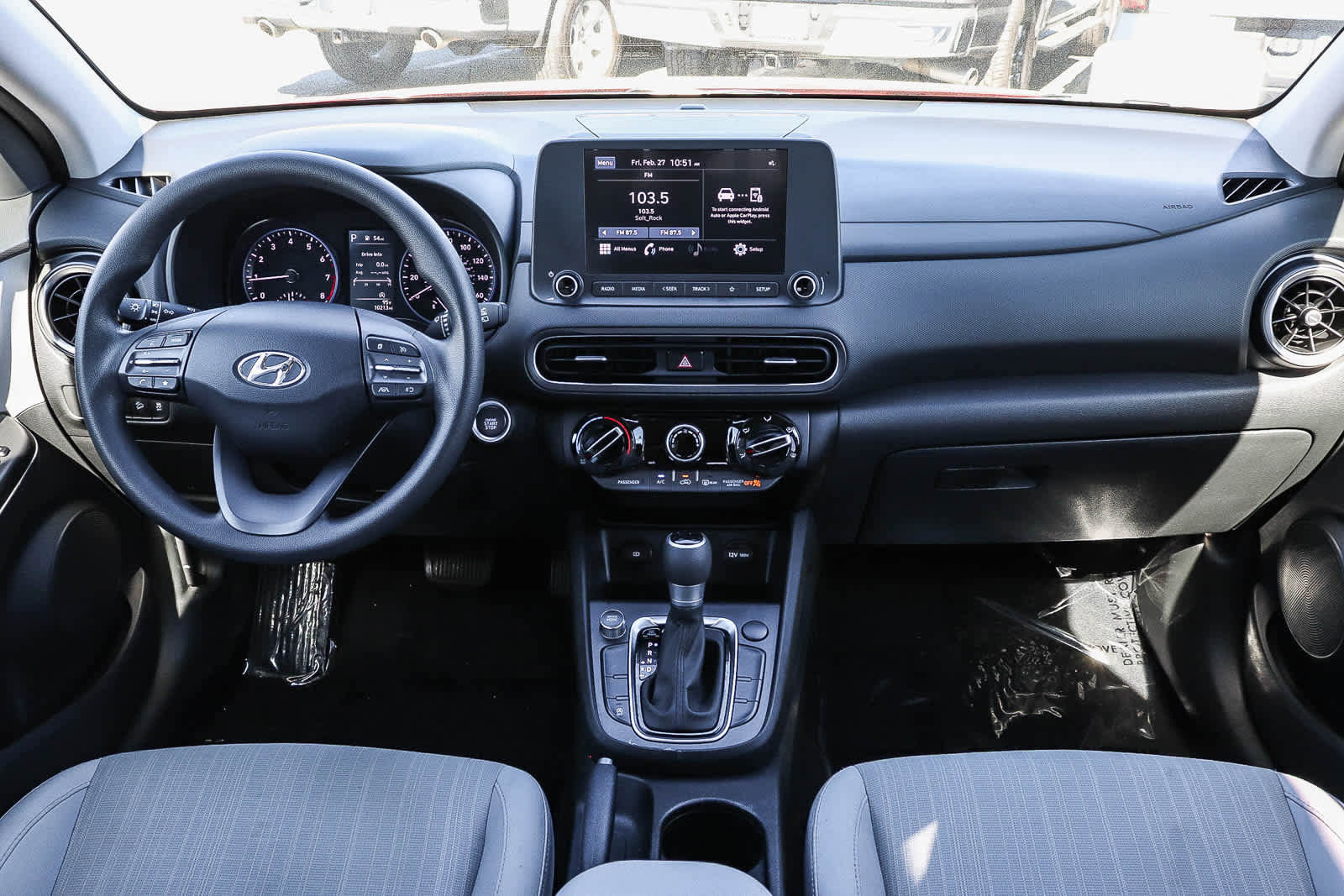 Used 2023 Hyundai Kona SEL w/ Cargo Package image 13