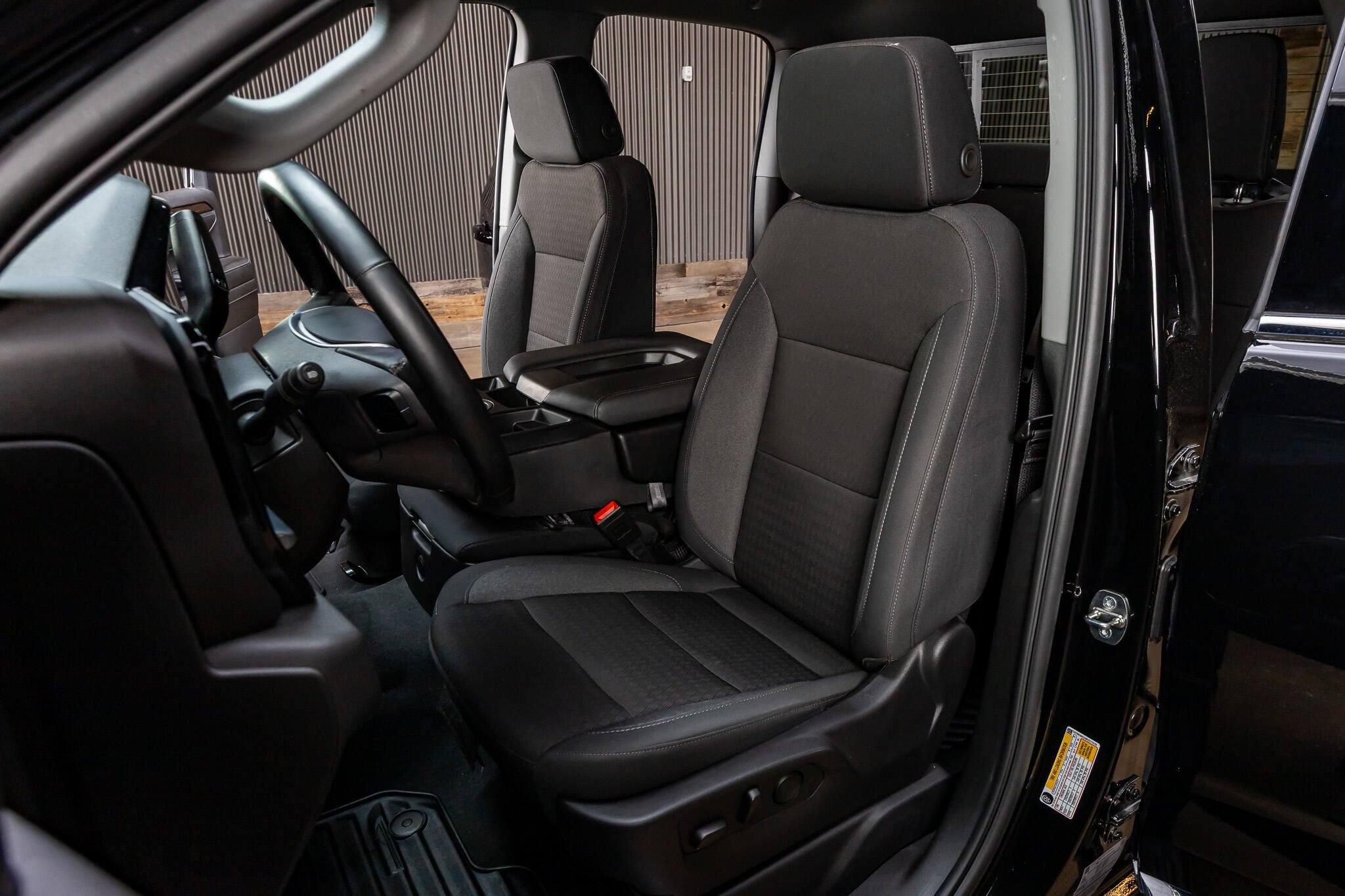 Used 2024 GMC Sierra 1500 SLE RWD image 26
