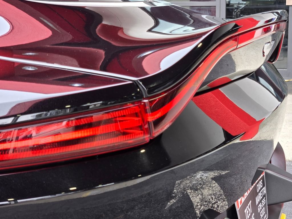 Used 2020 Aston Martin V8 Vantage Coupe image 10