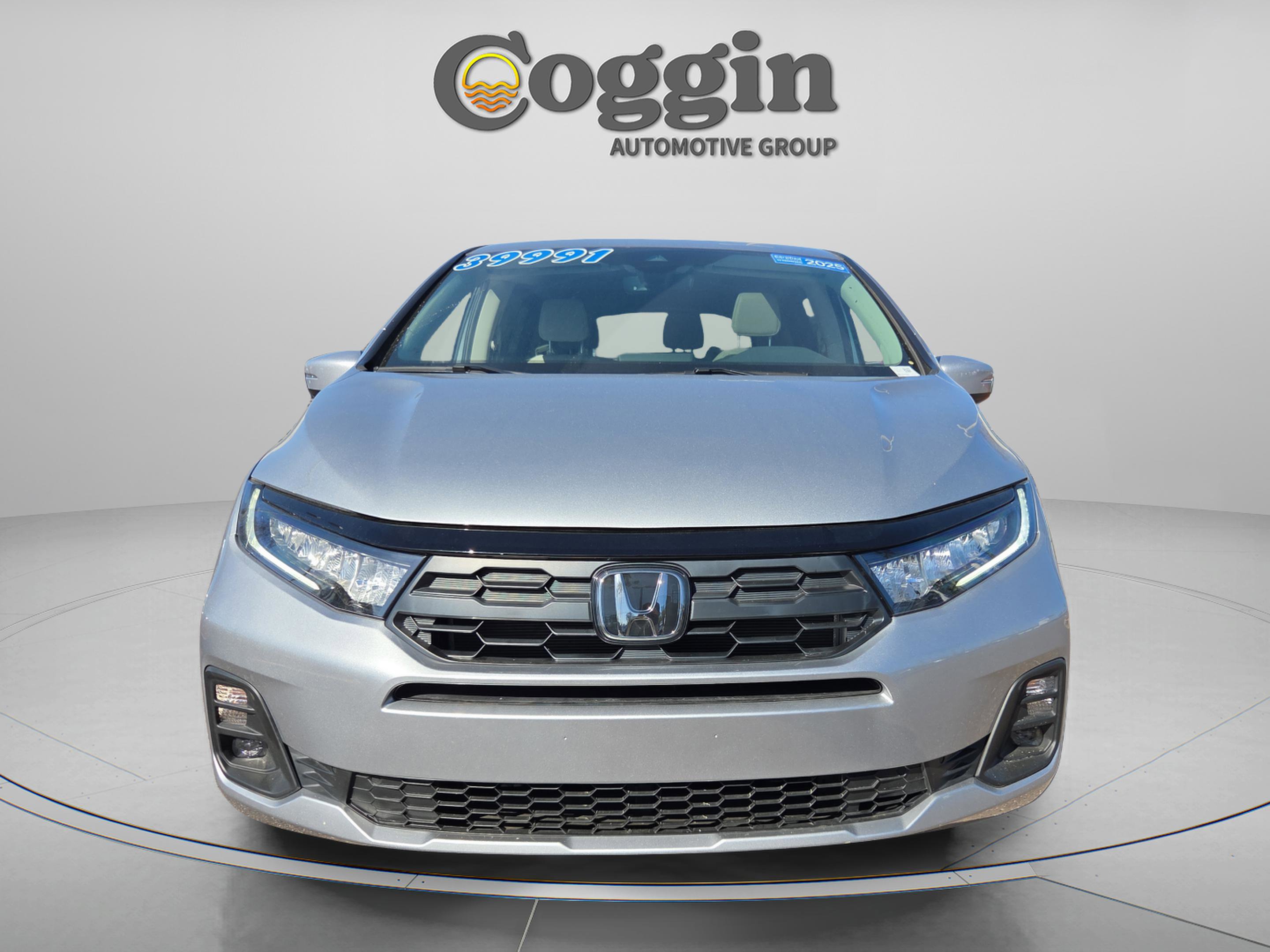 Certified 2025 Honda Odyssey EX-L image 9