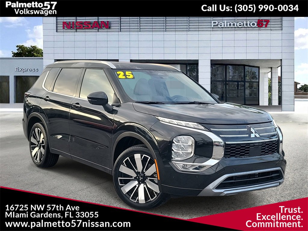 Used 2025 Mitsubishi Outlander SEL