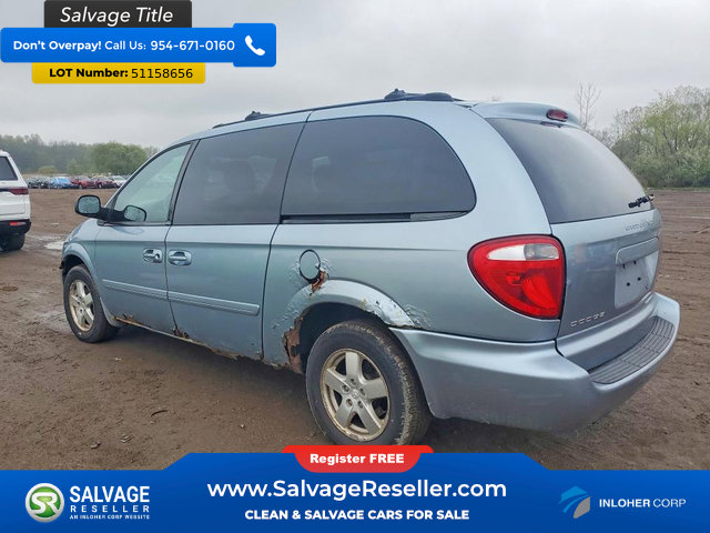 Used 2006 Dodge Grand Caravan SXT FWD image 3