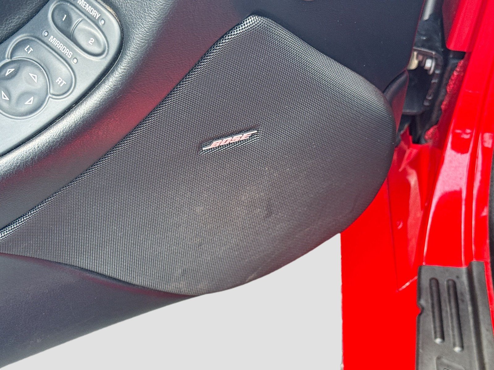 Used 1998 Chevrolet Corvette Coupe w/ Memory Pkg RWD image 17