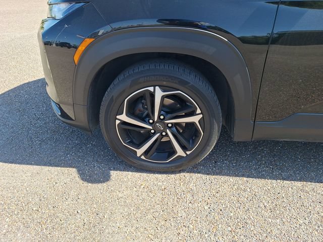 Used 2023 Chevrolet TrailBlazer RS w/ Convenience Package FWD image 14