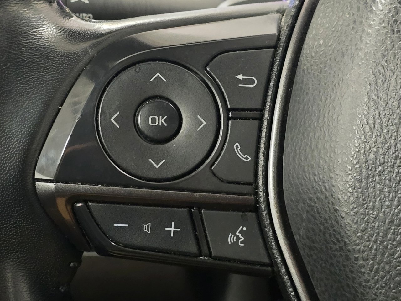 Certified 2023 Toyota Camry XSE w/ Cold Weather Package image 31