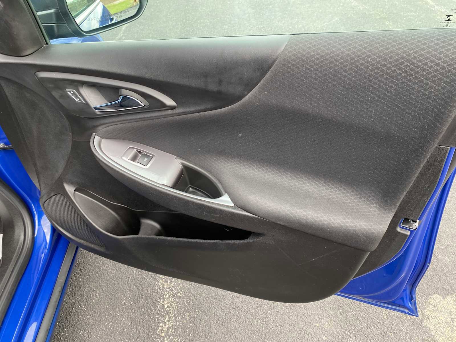 Used 2023 Chevrolet Malibu LS FWD image 32