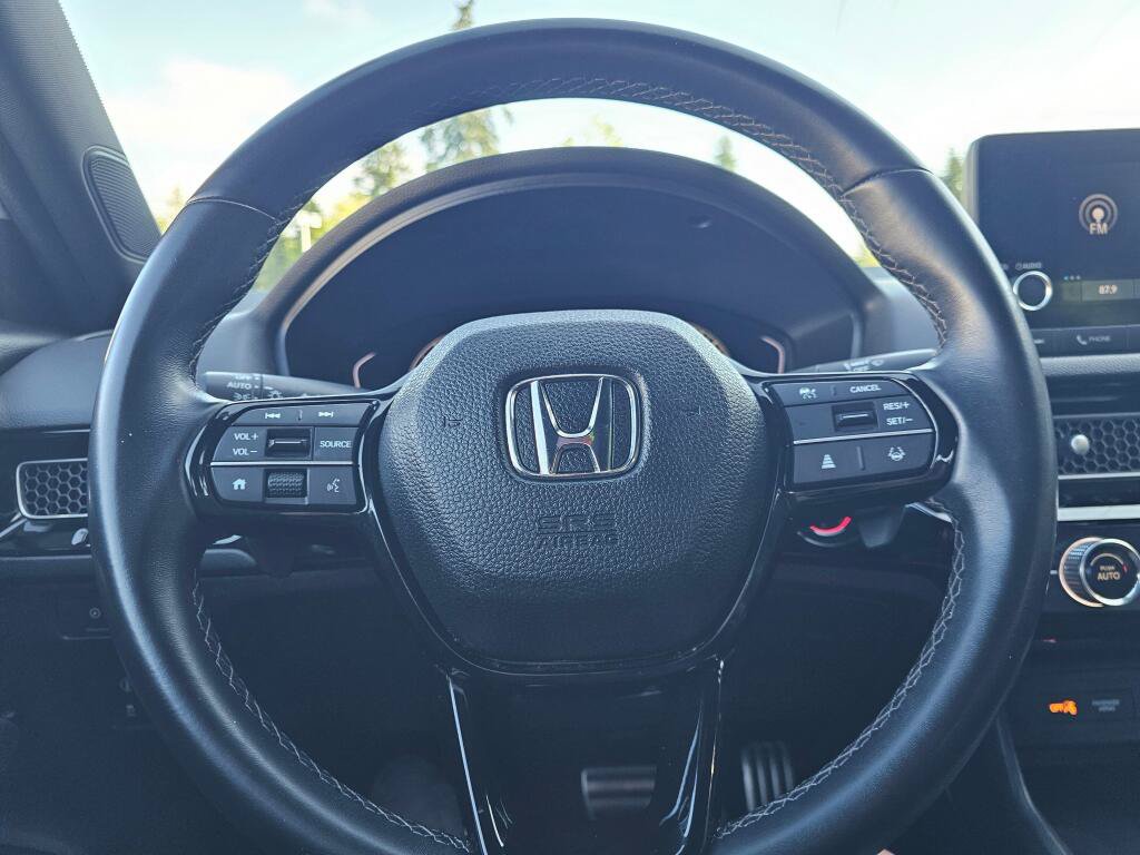 Used 2022 Honda Civic Sport image 25