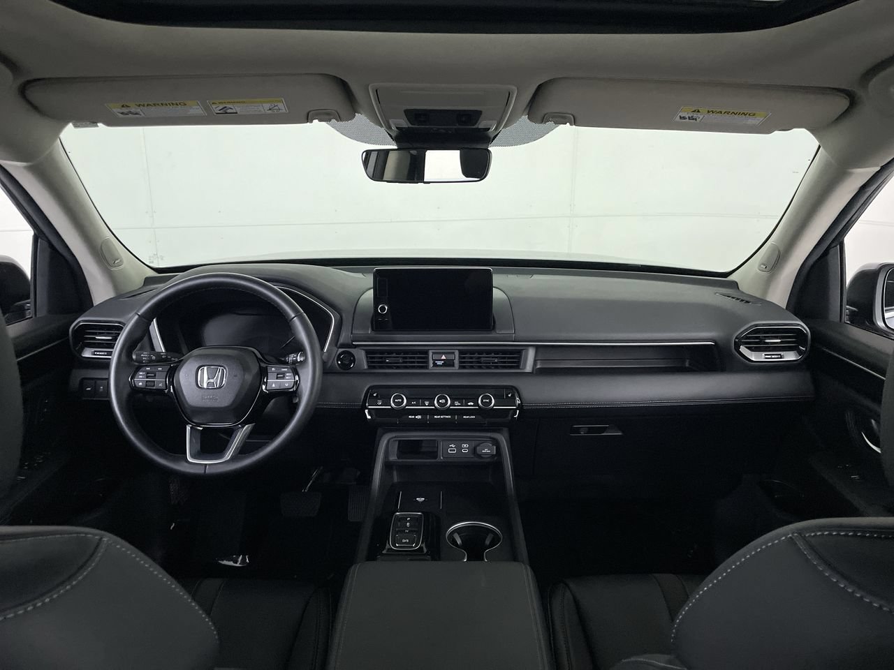 Used 2025 Honda Pilot Touring image 15