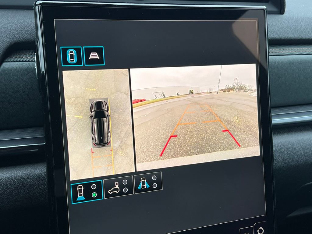 New 2026 GMC Terrain AT4 w/ Convenience Package III image 25