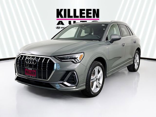 Used 2022 Audi Q3 2.0T Premium Plus w/ Premium Plus Package image 2