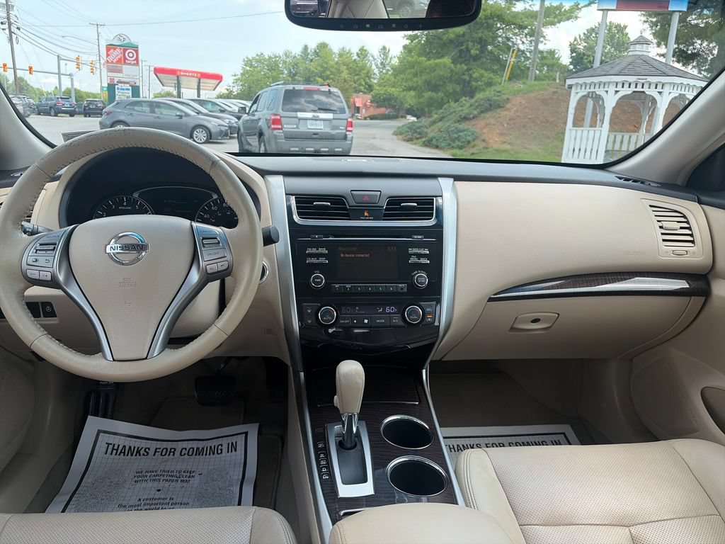 Used 2013 Nissan Altima 2.5 SL FWD image 13