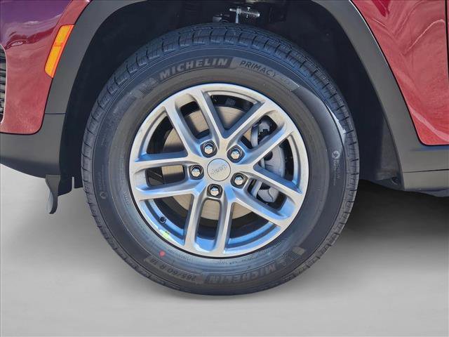 New 2025 Jeep Grand Cherokee Laredo X image 11