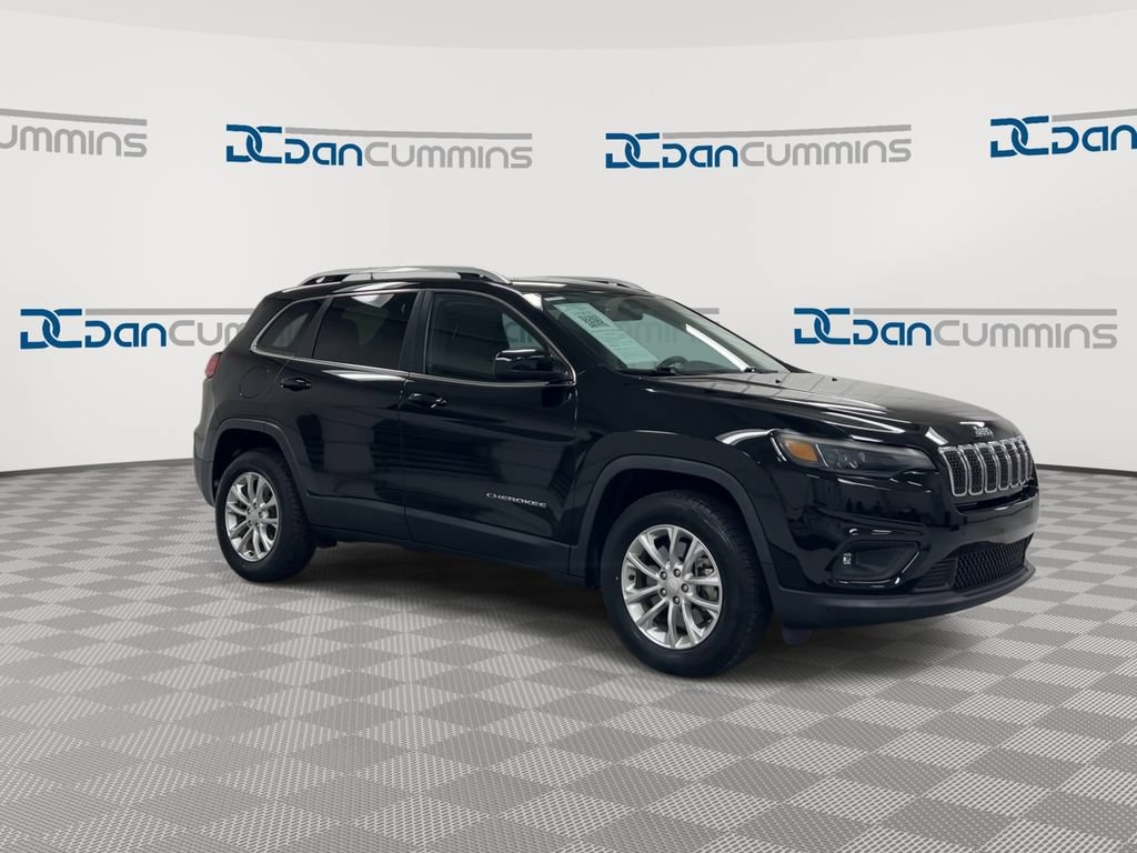 Used 2019 Jeep Cherokee Latitude w/ Popular Appearance Group AWD/4WD image 2