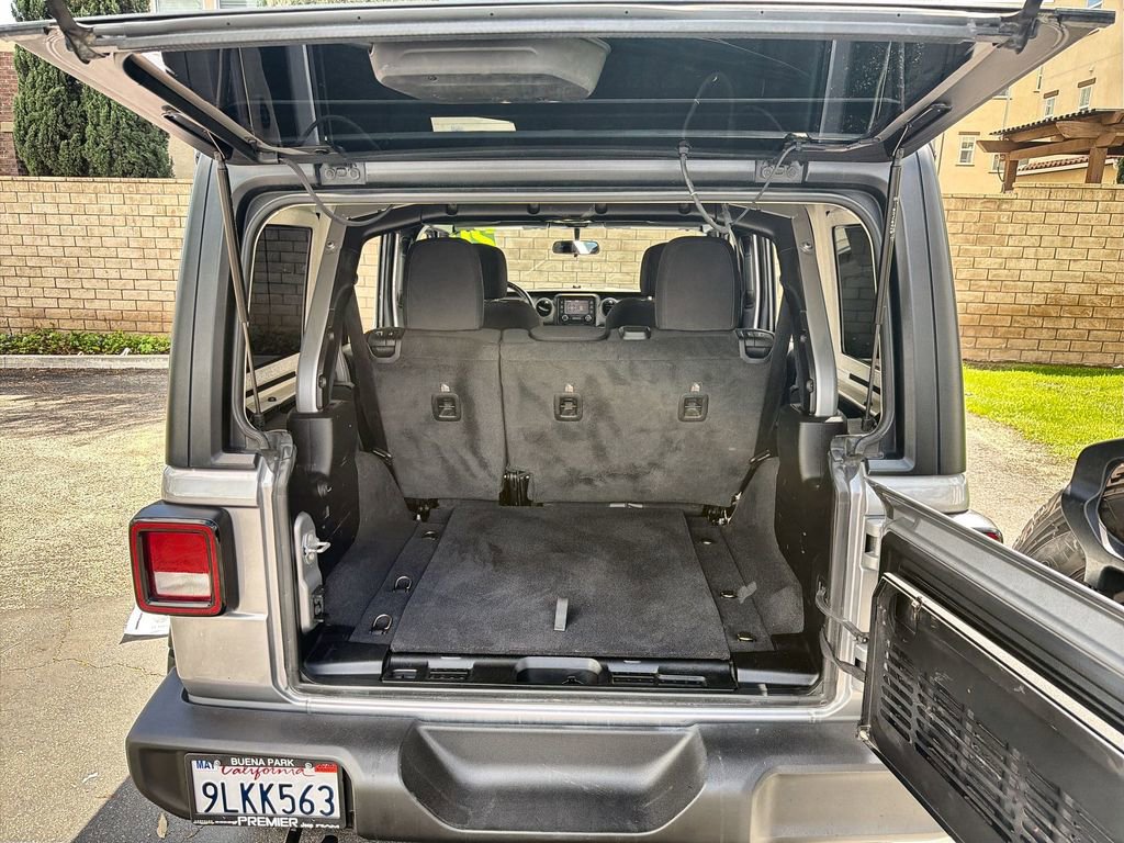 Used 2020 Jeep Wrangler Unlimited Sport S image 20