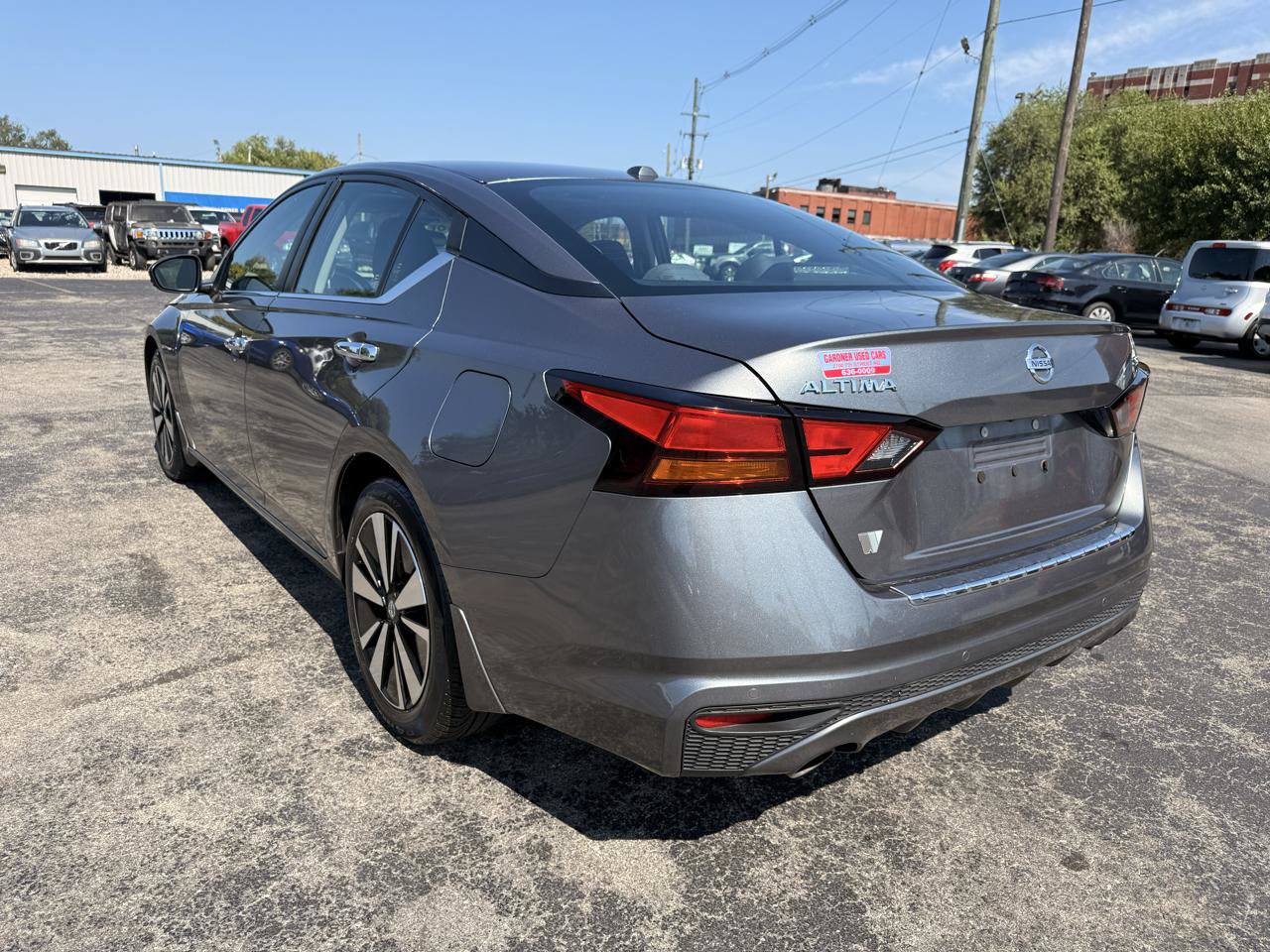 Used 2021 Nissan Altima 2.5 SV w/ SV Premium Package FWD image 7