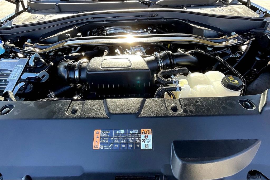 Used 2024 Lincoln Aviator Reserve w/ Equipment Group 201A image 10